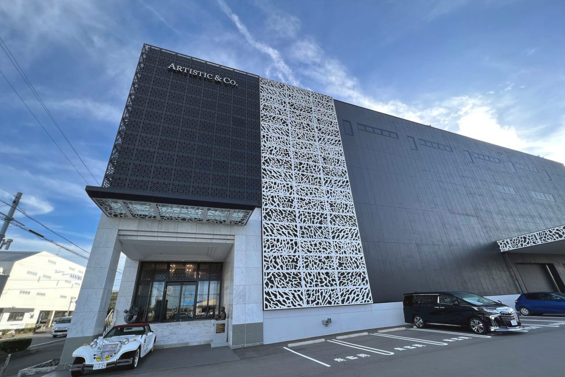 ARTISTIC & CO manufacturing facility in Japan